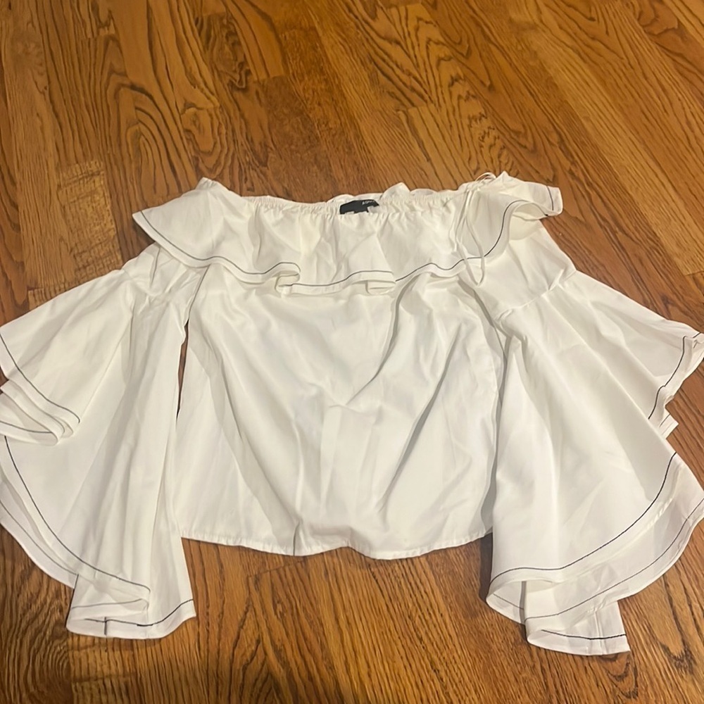 Aqua Woman’s Ruffle Blouse Size XS
